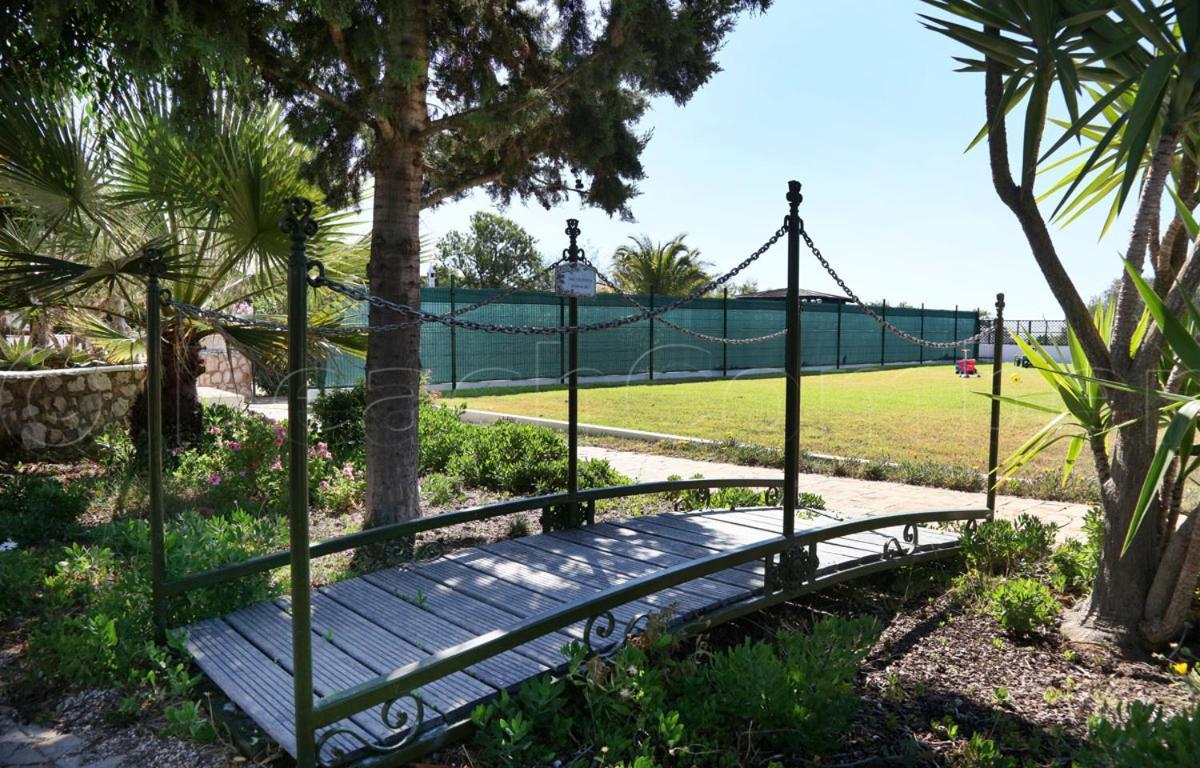 Casa Beachcomber Le Jardin Des Arts 라고스 외부 사진
